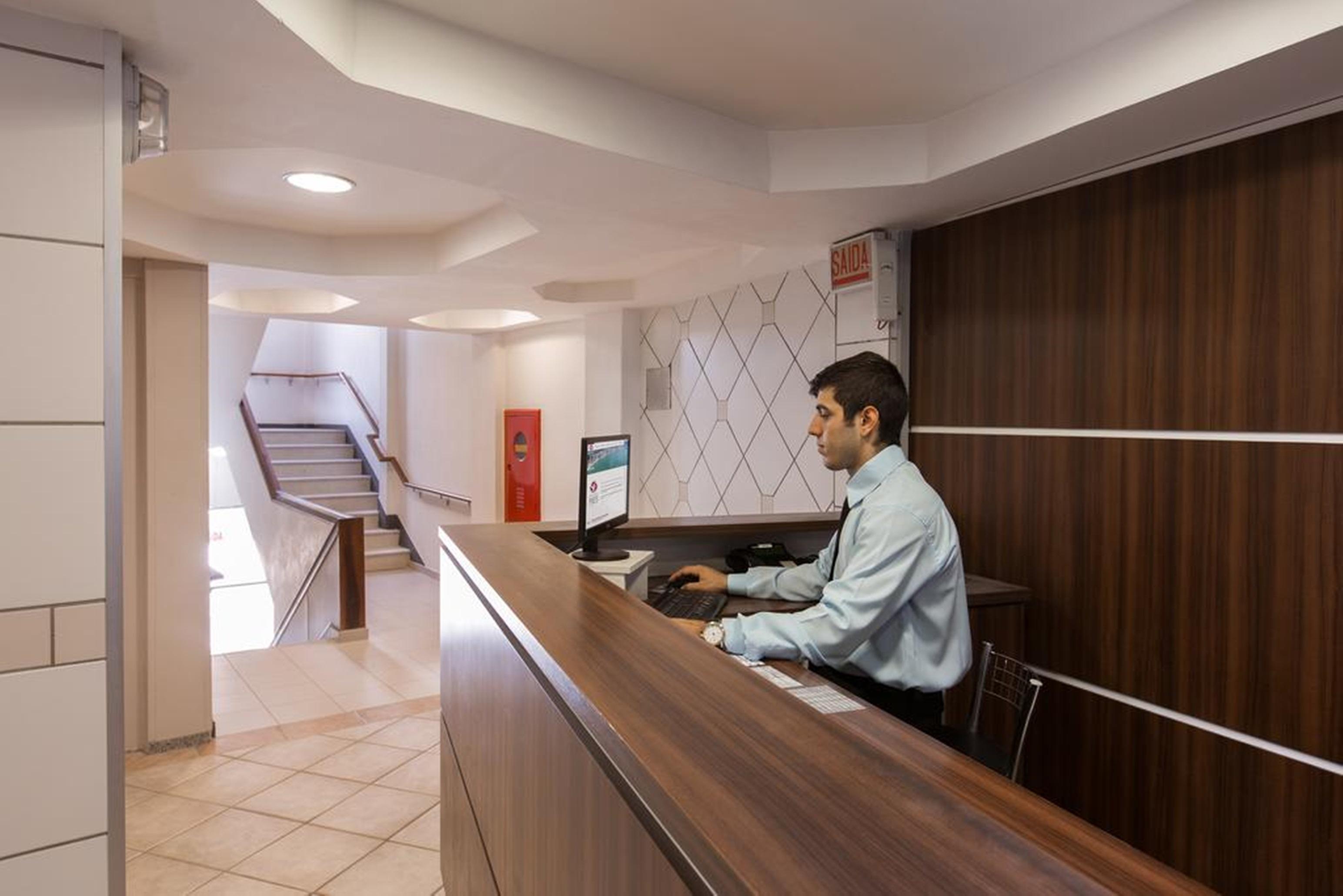 Brasil Express Hotel Balneário Camboriú Buitenkant foto